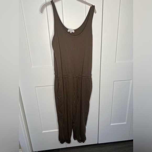 Michael Stars Theo Rolled Hem Jumpsuit - Picture 1 of 7